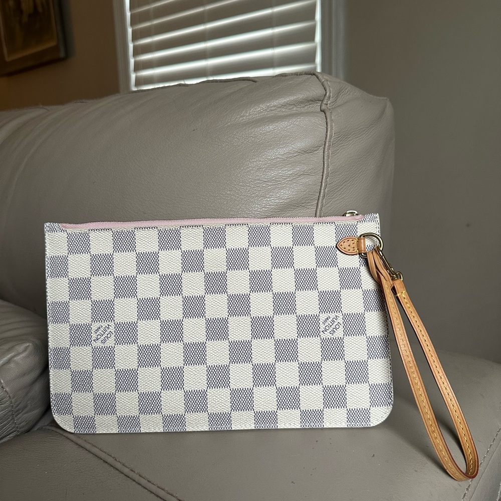 Checkered Wristlet Clutch